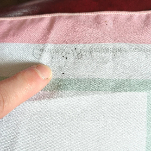 Cardinal  Scarf *Sold* - Picture 5 of 5